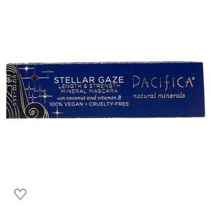 Stellar gaze Pacifica natural mineral